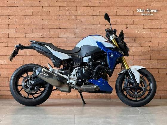 BMW F 900 R SPORT PLUS 